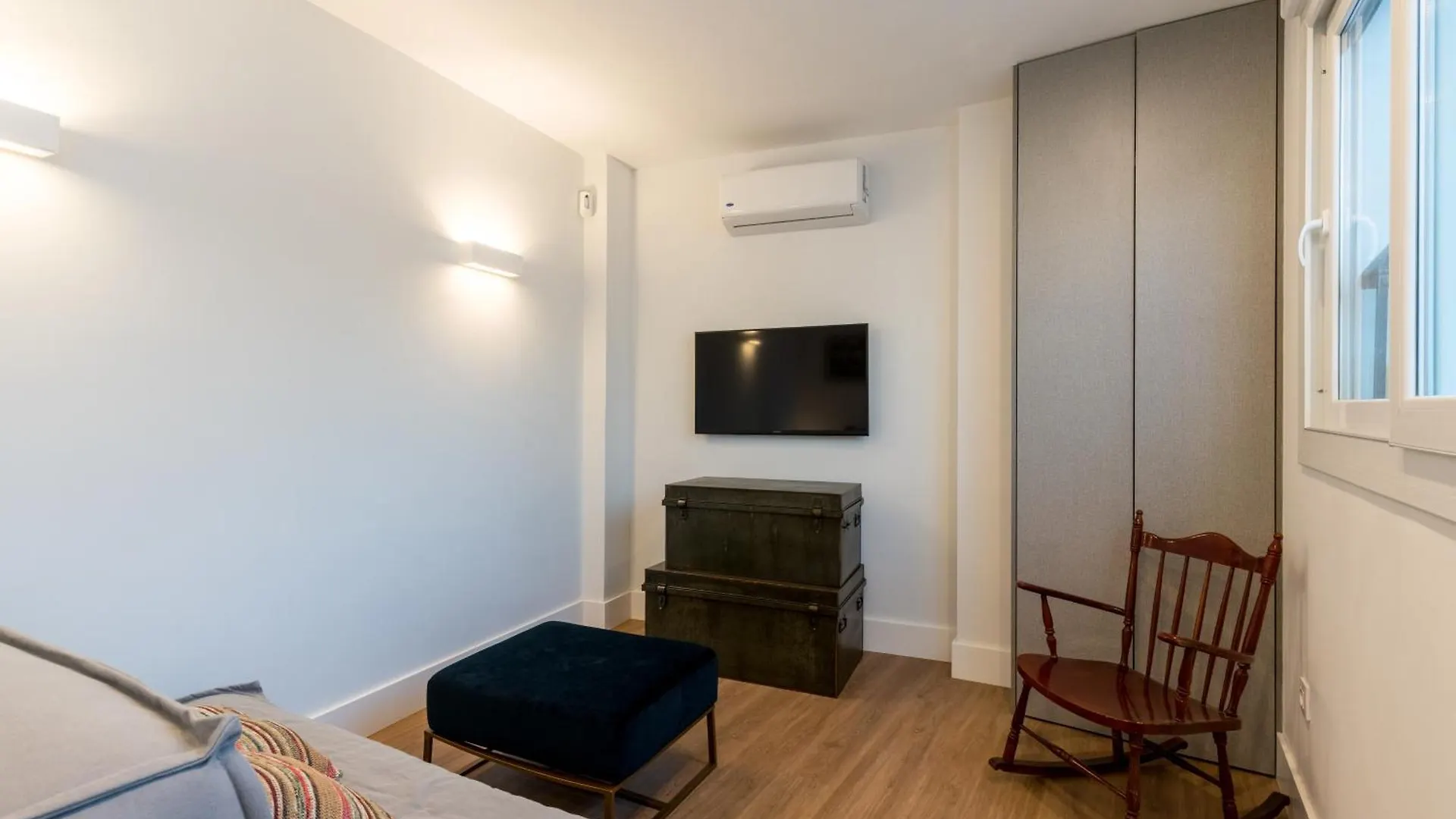 Duplex De Lujo Junto A La Catedral Terraza Privada Con Vistas A La Giralda Apartment Seville