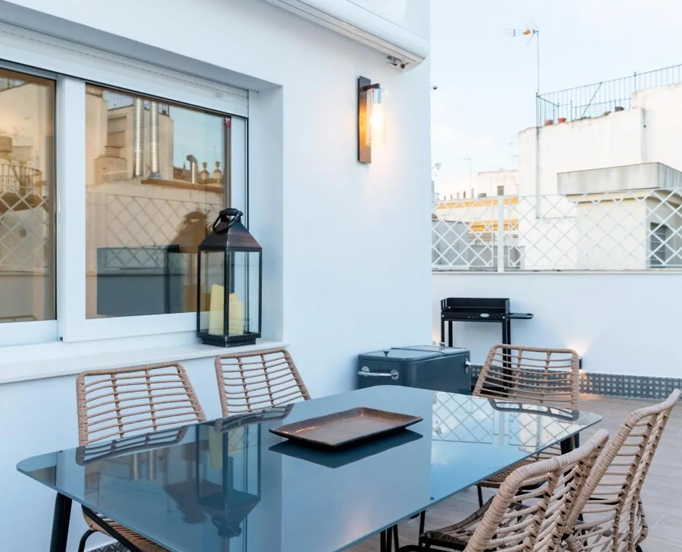 Duplex De Lujo Junto A La Catedral Terraza Privada Con Vistas A La Giralda Apartment Seville