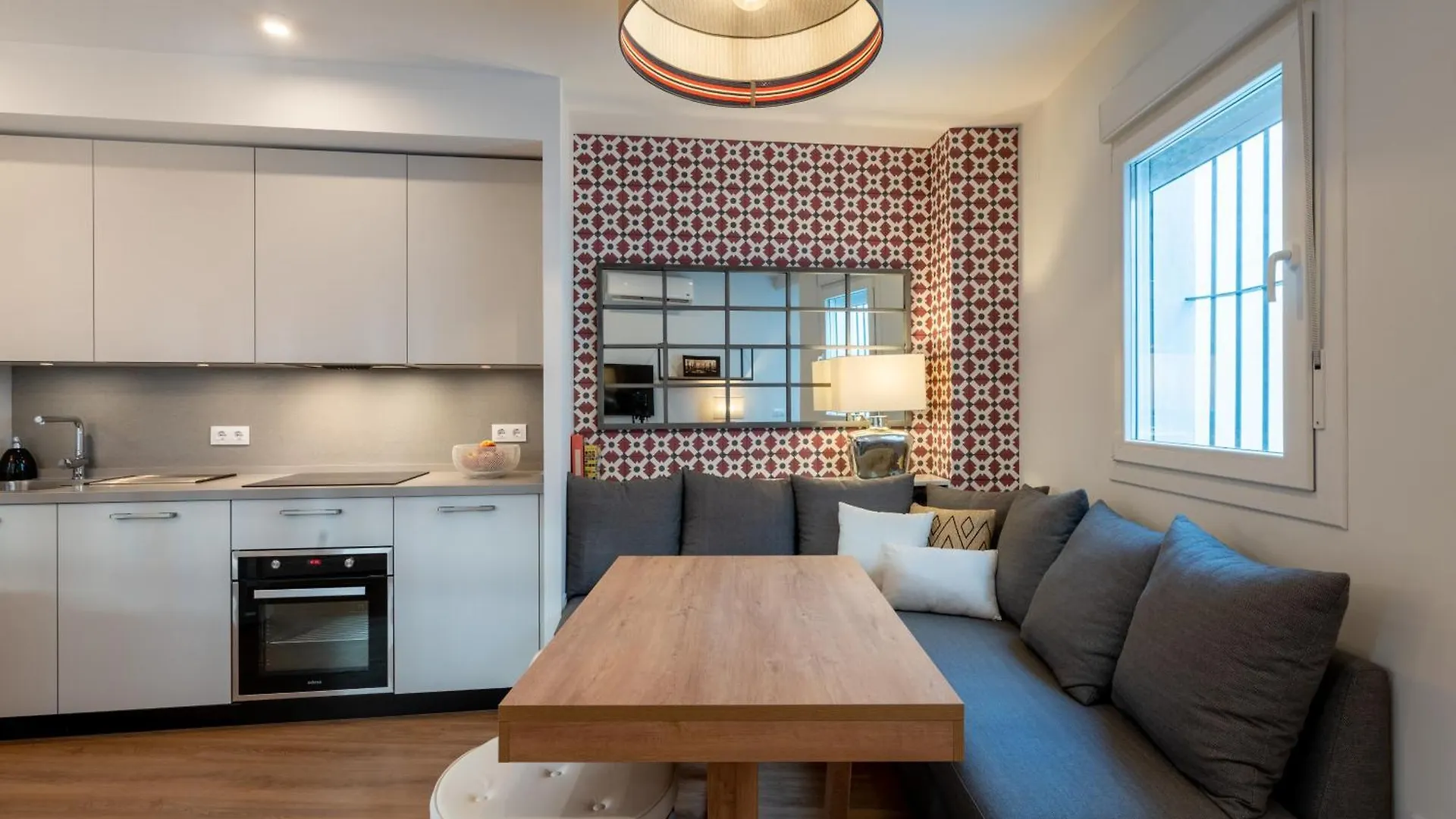 Duplex De Lujo Junto A La Catedral Terraza Privada Con Vistas A La Giralda Apartment Seville 0*,